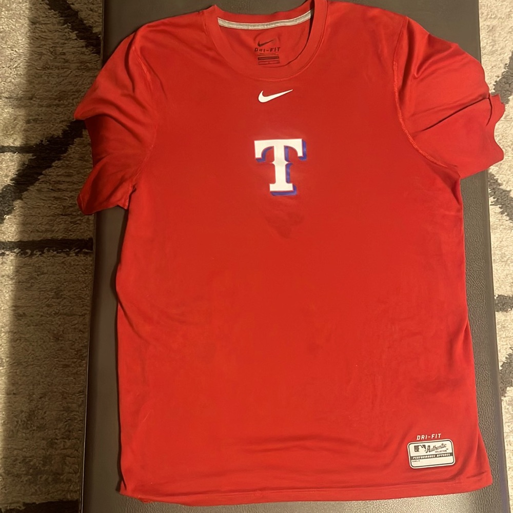 Nike dri-FIT Texas Rangers T shirt